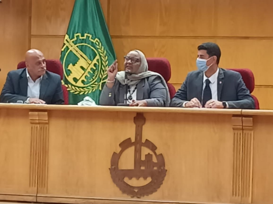 حماد يرأس إجتماع وحدة السكان بمحافظة القليوبية