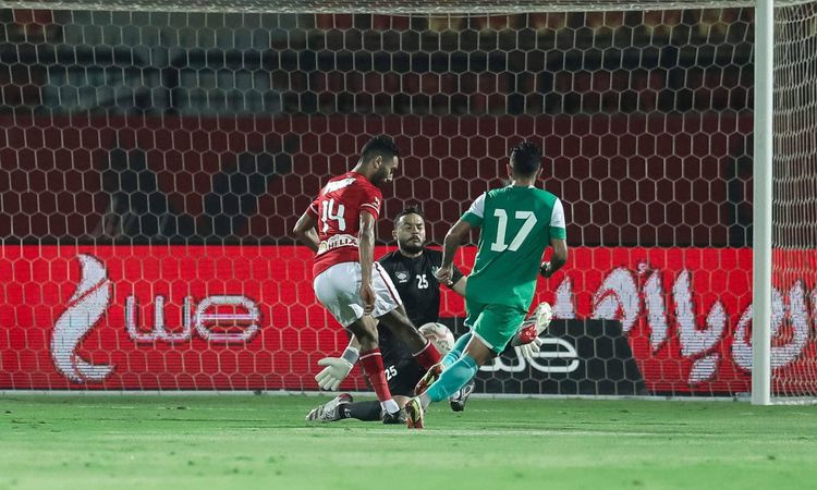 مواجه قويه تجمع ما بين الاهلي وايسترن كومباني