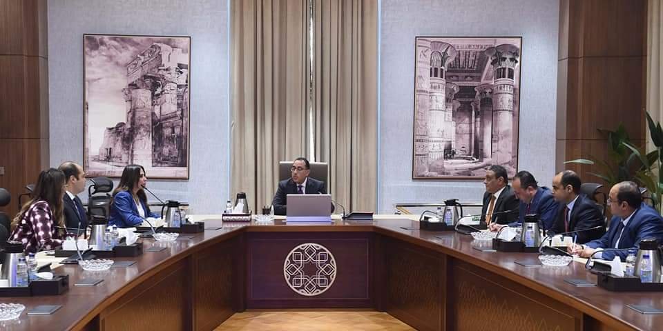 رئيس الوزراء يتابع مع رئيس جهاز حماية المنافسة المستجدات الخاصة بدعم وتعزيز سياسات الحياد التنافسي