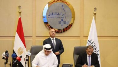 وزير النقل يشهد التوقيع بالأحرف الأولي لعقد منح التزام بناء وتطوير وادارة وتشغيل وتسويق وصيانة واعادة تسليم محطات الركاب والسفن السياحيه بموانئ الغردقة و سفاجا و شرم الشيخ بين الهيئة العامة لموانئ البحر الأحمر و مجموعة موانئ أبوظبي