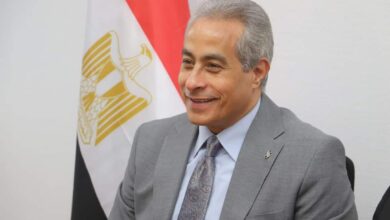 وزارة العمل: الخميس المُقبل إجازة للعاملين بالقطاع الخاص بمناسبة ذكرى ثورة 25 يناير وعيد الشرطة