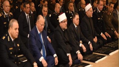 إحتفالاً بعيد الشرطة.. وزير الداخلية ووزير الأوقاف ومفتى الجمهورية ومحافظ القاهرة يؤدون صلاة الجمعة بمسجد الشرطة 