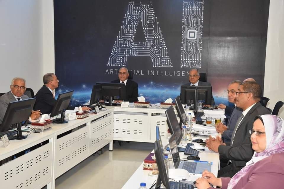 رئيس الهيئة العربية للتصنيع يترأس اجتماعات اللجنة العليا لشئون التوظيف لشغل وظائف مستوى الإدارة العليا بالهيئة برؤية مستقبلية واضحة لتطوير وتحديث آليات نظم الإدارة داخل الهيئة العربية للتصنيع ، تناسب أهداف الجمهورية الجديدة ورؤية مصر 2030 ,