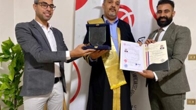 العربى الأمريكي يمنح الممثل القانوني للهيئة الوطنية لمكافحة الفساد الدكتوراه الفخرية