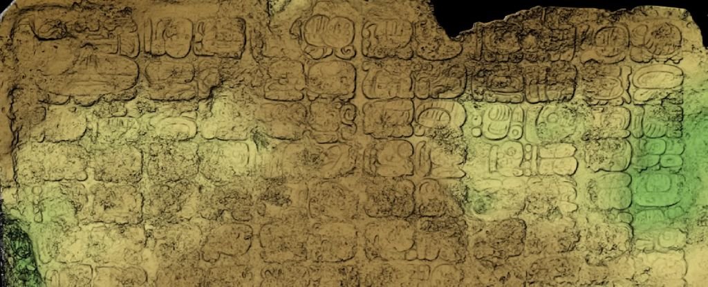 123 حرفًا مايا تم العثور عليها على حجر ضخم تكشف أسرار مدينة مفقودة