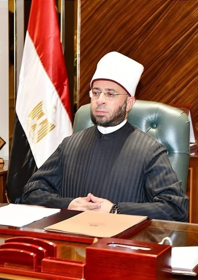 وزير الأوقاف يحيل 3 من العاملين بإحدى المديريات الحدودية إلى النيابة الإدارية