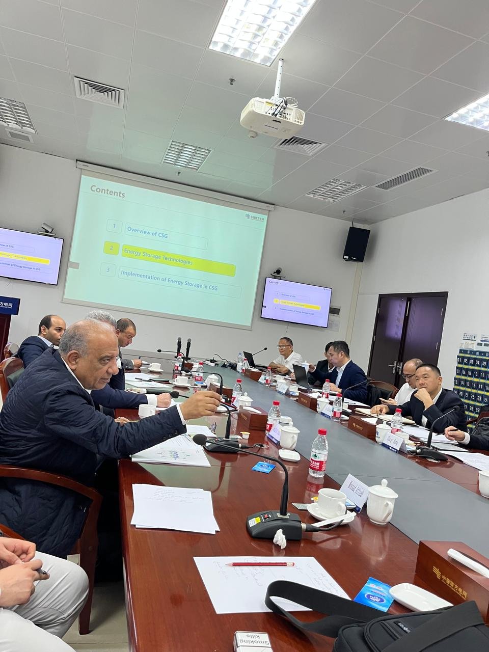 وزير الكهرباء يزور شركة شبكة كهرباء جنوب الصين الدولية المملوكة للحكومة لبحث التعاون فى بناء محطة لتوليد الكهرباء