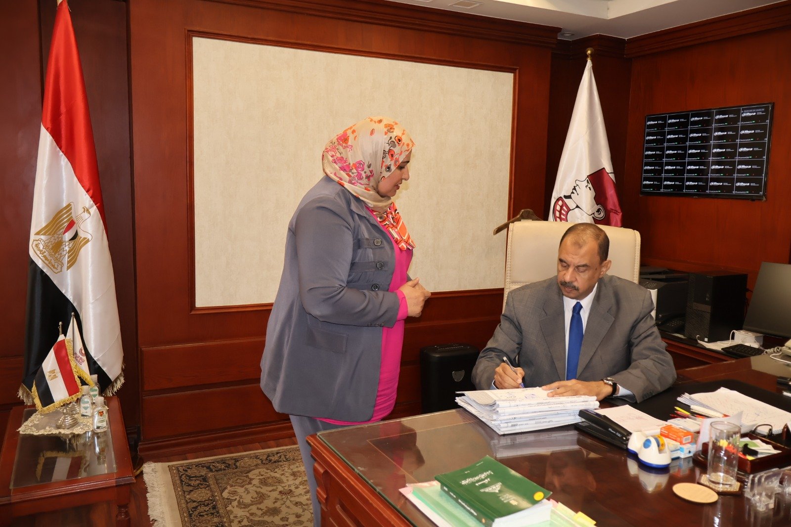 محافظ سوهاج يعتمد تعديل المخطط التفصيلي لمركز ومدينة سوهاج .. وفتح تراخيص المباني لمساحة 667 فدان