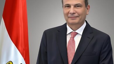 وزير الزراعة يقرر رفع سن المتقدمين لمسابقة التعاقد مع الأطباء البيطريين الجدد إلى 35 عاماً