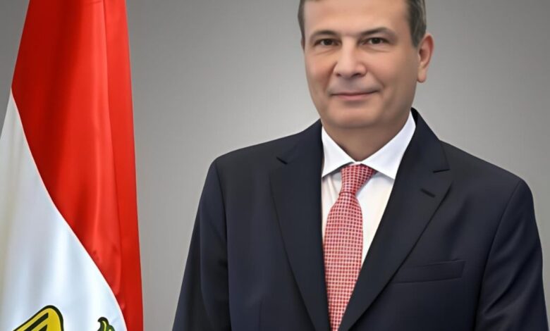 وزير الزراعة يقرر رفع سن المتقدمين لمسابقة التعاقد مع الأطباء البيطريين الجدد إلى 35 عاماً