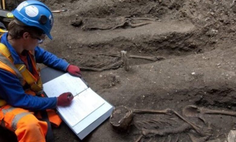 اكتشاف هياكل عظمية لضحايا الطاعون قرب برج لندن