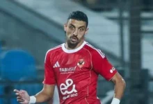 الأهلي يدرس رحيل طاهر محمد طاهر الصيف المقبل