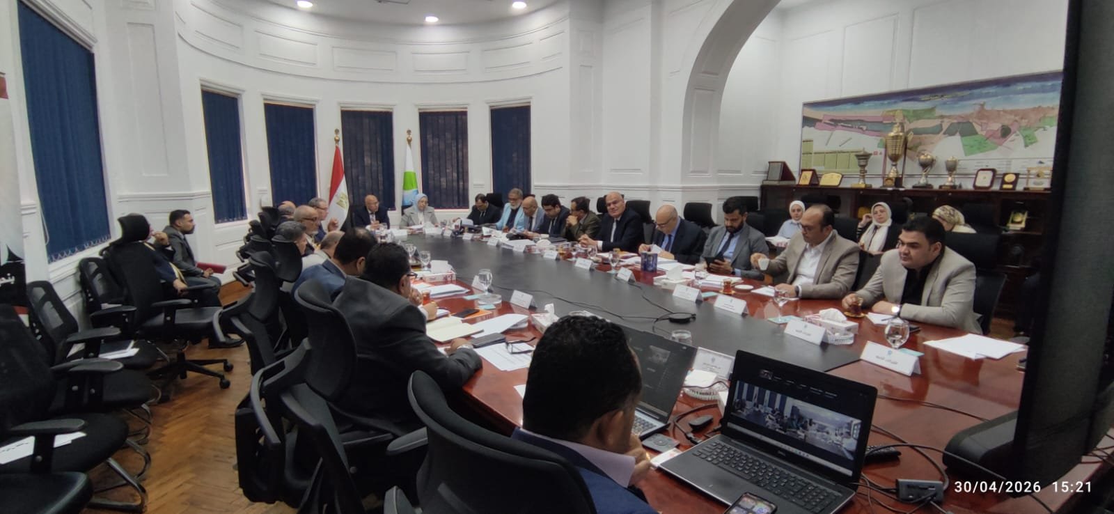 بالفيديو كونفراس: عمومية مياه سوهاج تعتمد القوائم المالية والحسابات الختامية للعام المنتهى فى 30 يونيه 2025